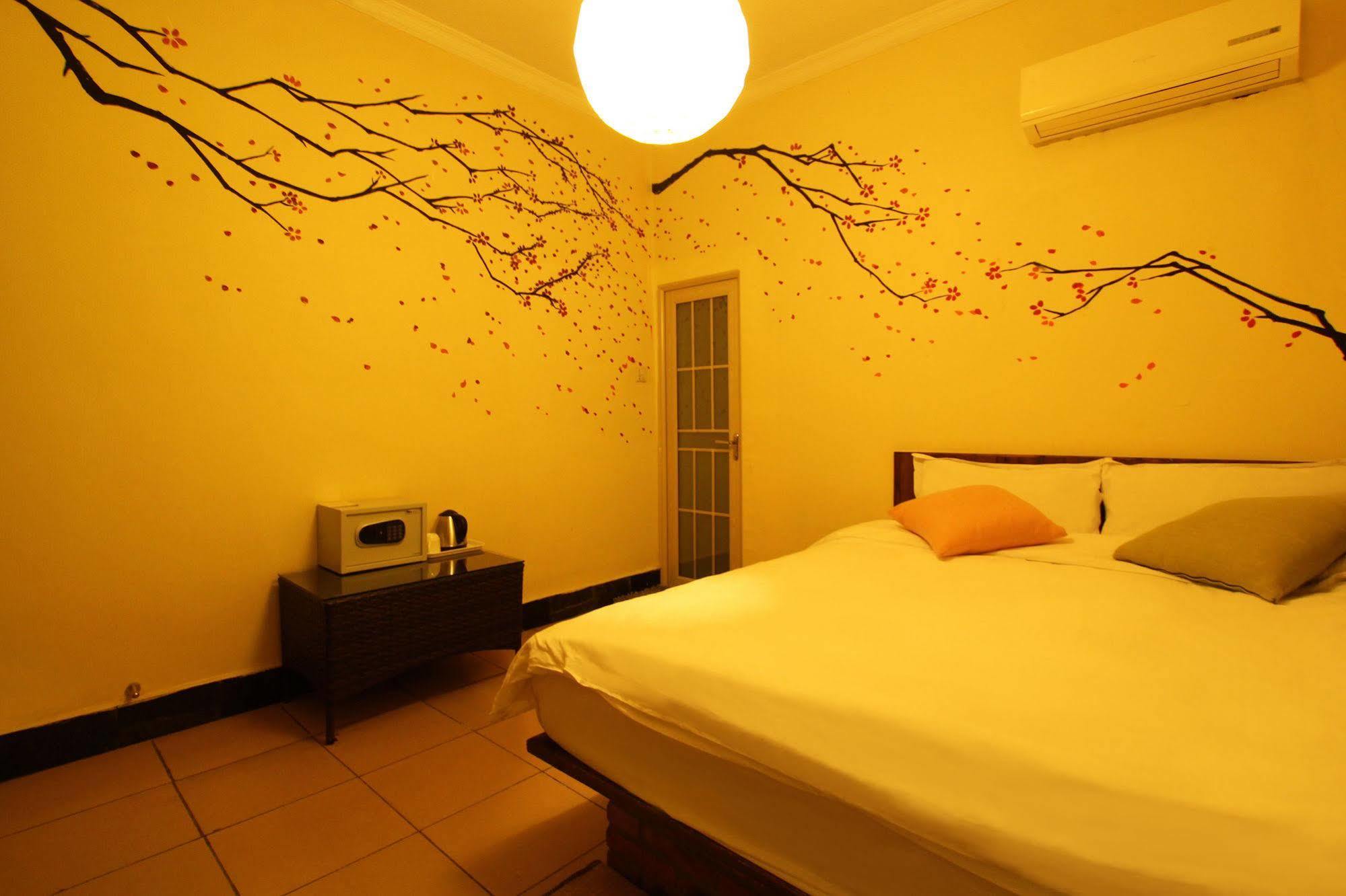 Guilin Wada Hostel Exterior photo