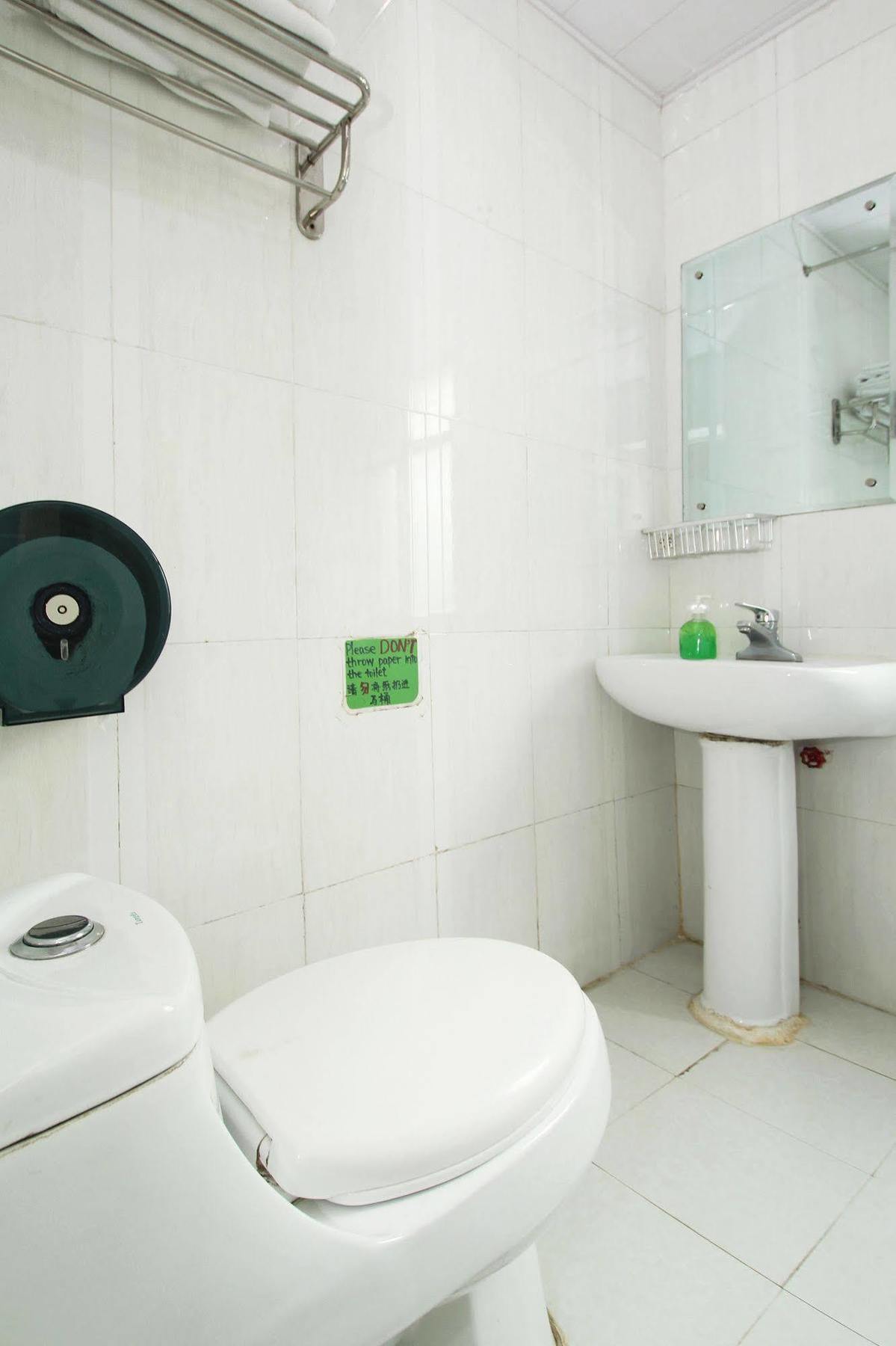 Guilin Wada Hostel Exterior photo